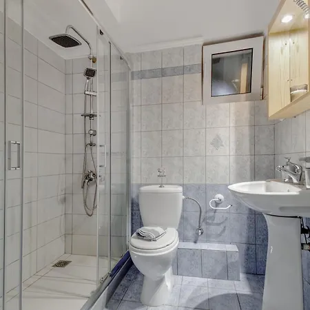 Elaia 4 Apartament